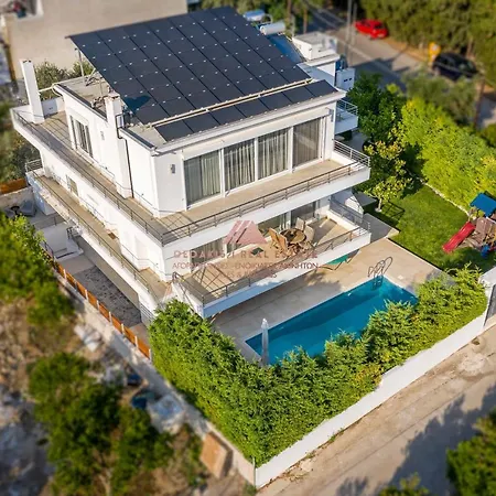 Luxury With Private Heated Pool * Loutráki