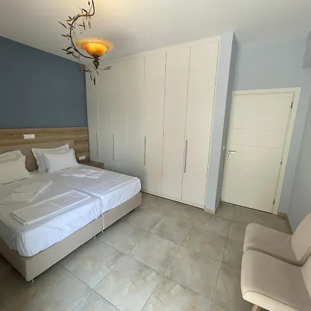 Luxury With Private Heated Pool Villa