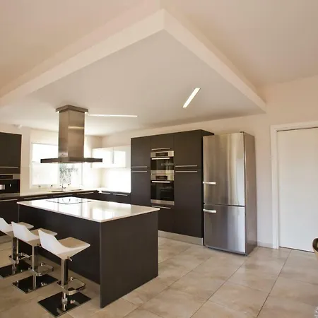 Villa Luxury With Private Heated Pool