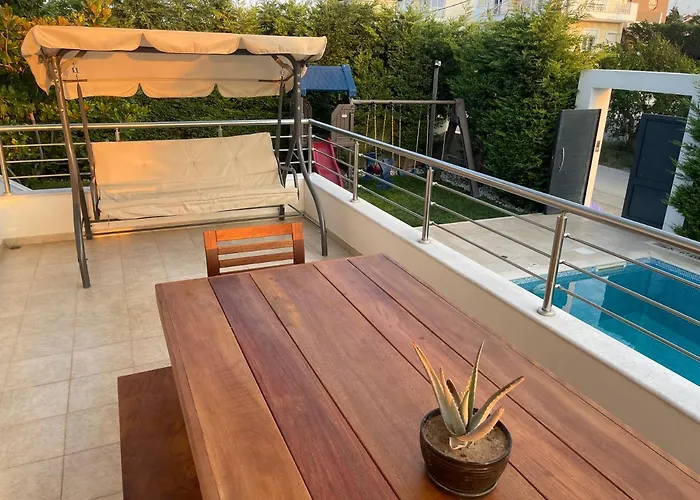 Luxury With Private Heated Pool