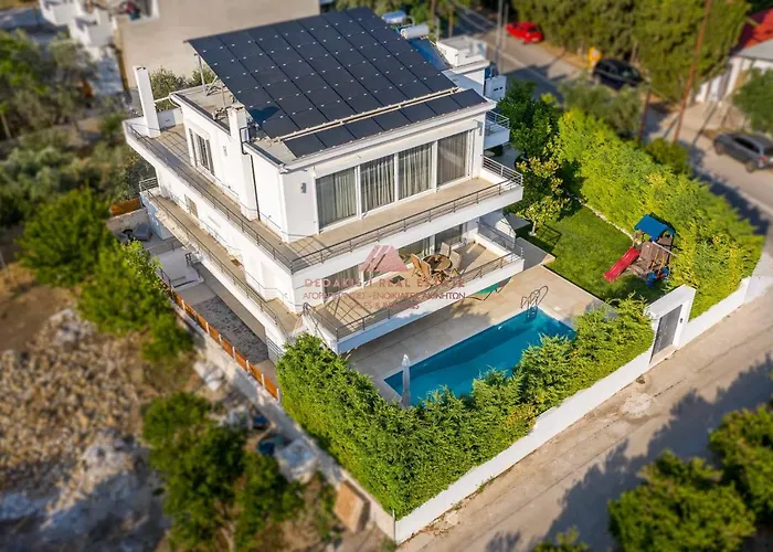 Luxury With Private Heated Pool * Loutráki