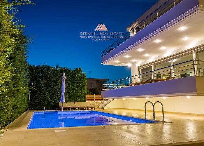 Luxury With Private Heated Pool * Loutráki