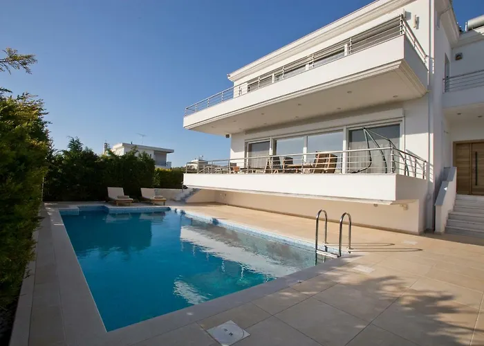 Luxury With Private Heated Pool *