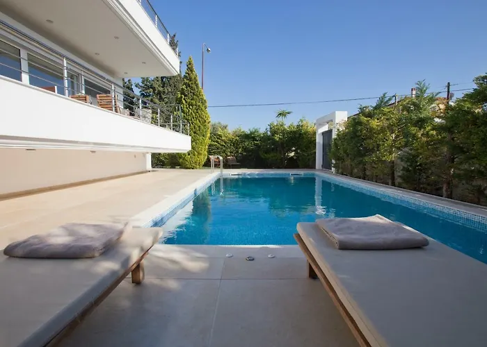 Вилла Luxury With Private Heated Pool *