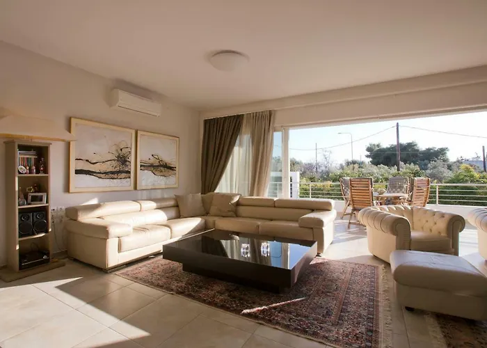 Luxury With Private Heated Pool