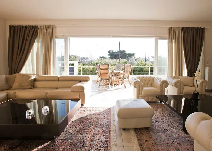 Luxury With Private Heated Pool Villa Loutráki