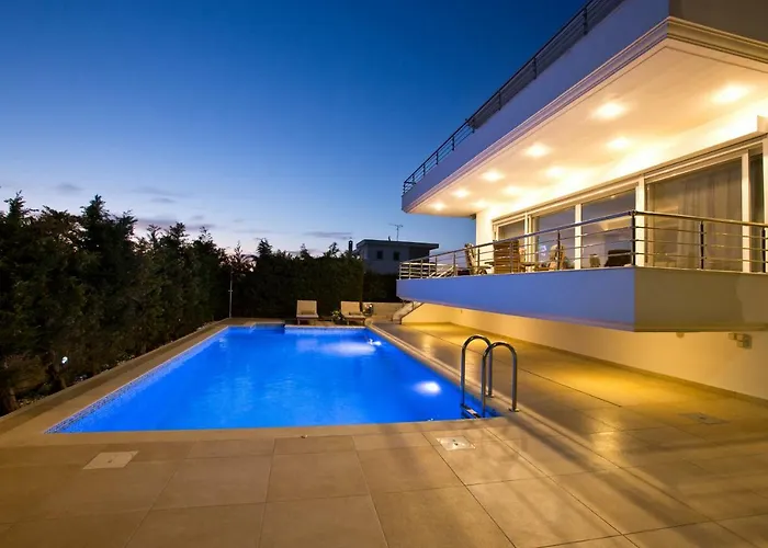 Вилла Luxury With Private Heated Pool